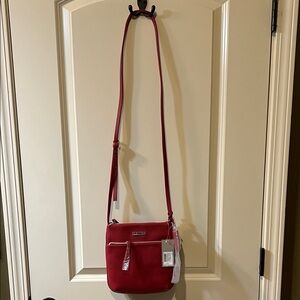 Reaction Kenneth Cole Red Crossbody Bag